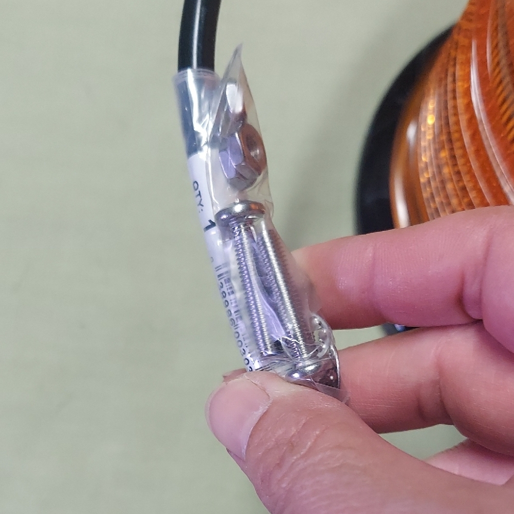 Amber Rotating Beacon Light - Picture 3 of 4